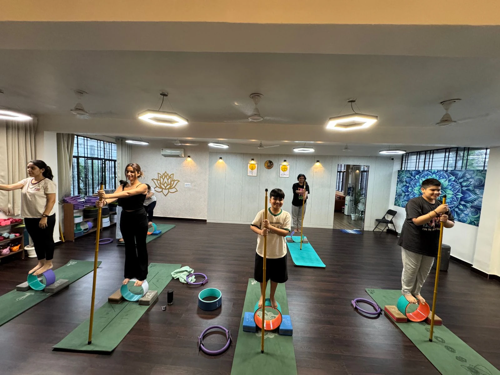 Strength and conditioning practice with props at Zelosity